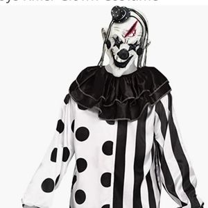 M & L Killer Clown Costume Plus free Halloween gift 🎁while supplies